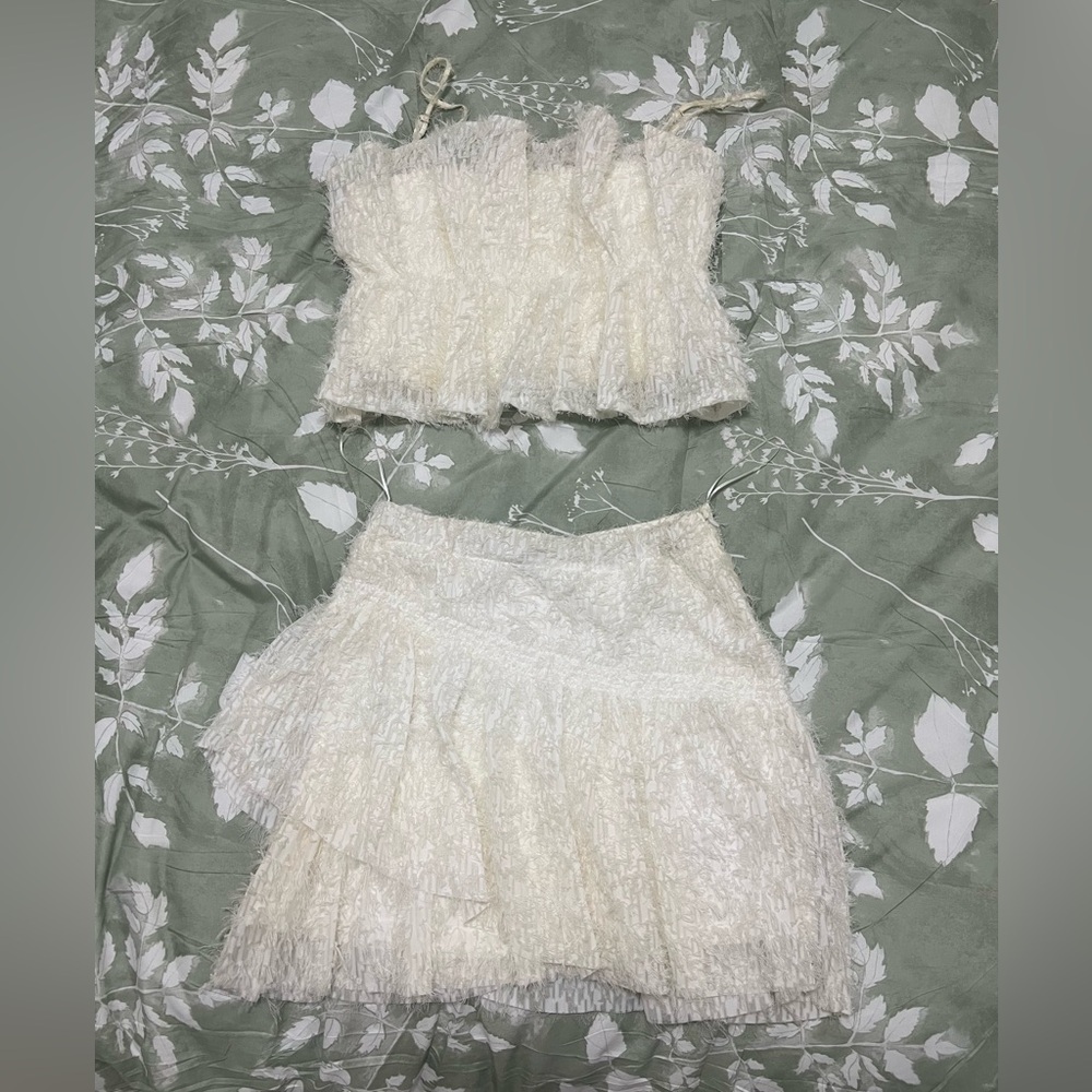 Zara Women’s Ivory Ruffled Mini Skirt -and Top Elegant Layered Design